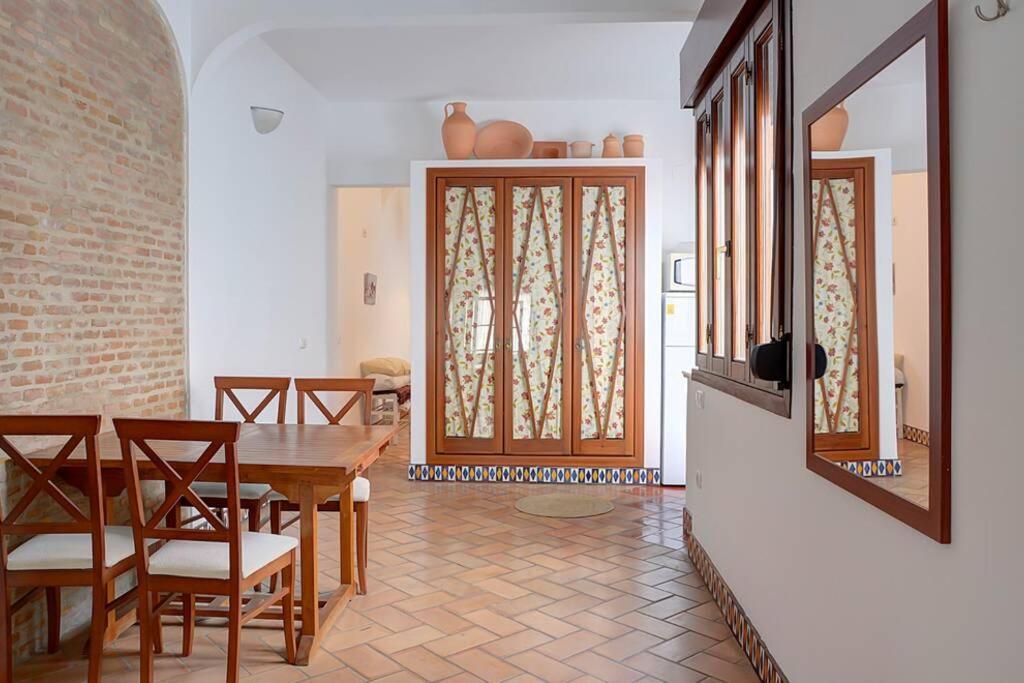 Apartamento Santa Cruz Sevilha Exterior foto