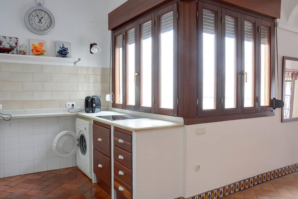 Apartamento Santa Cruz Sevilha Exterior foto