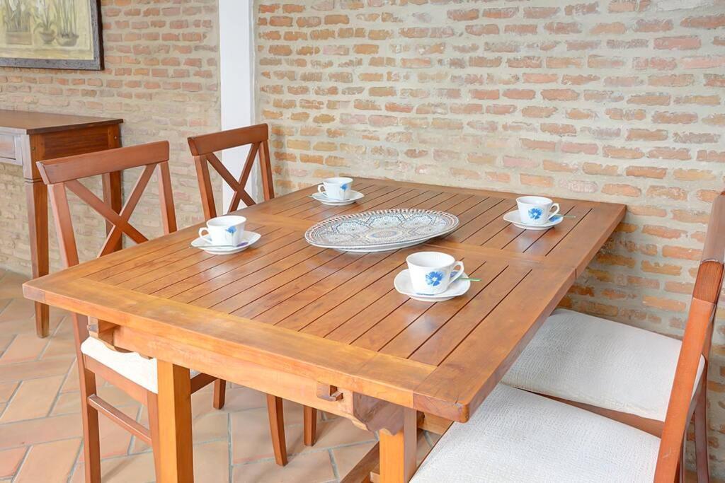 Apartamento Santa Cruz Sevilha Exterior foto