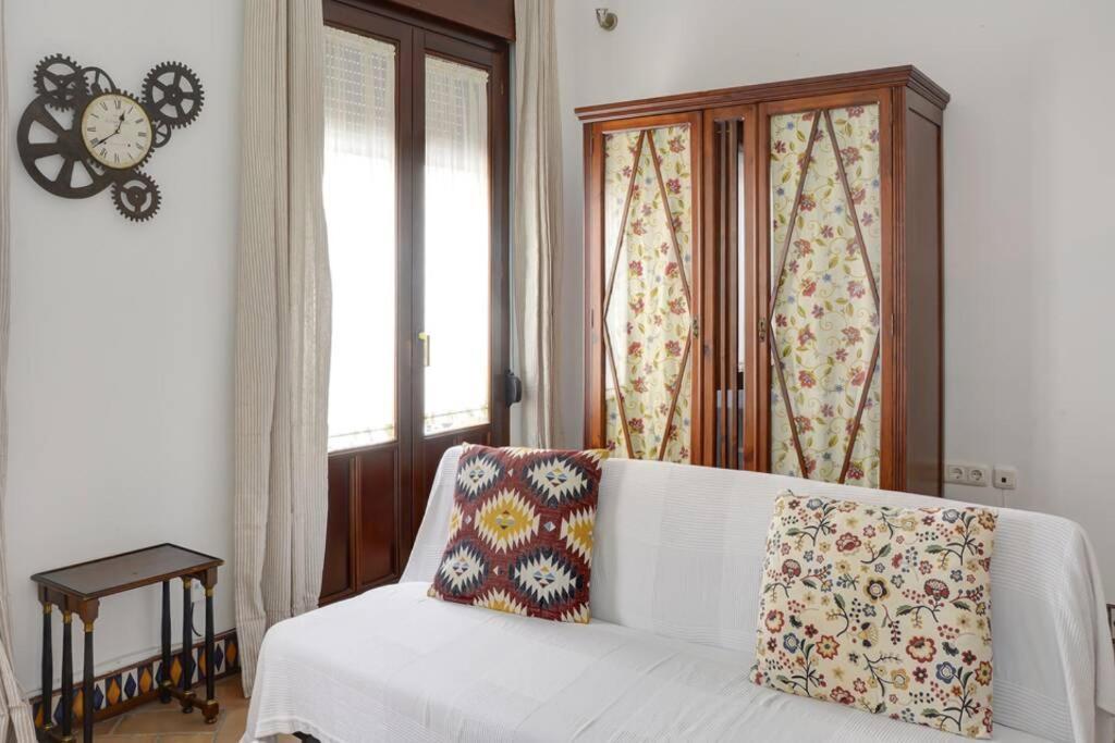 Apartamento Santa Cruz Sevilha Exterior foto